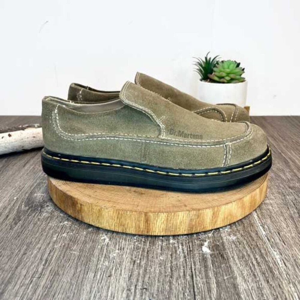*Dr Martens | Vintage Y2K Tan Suede Loafers 2A09 Size 8UK 9M 10L